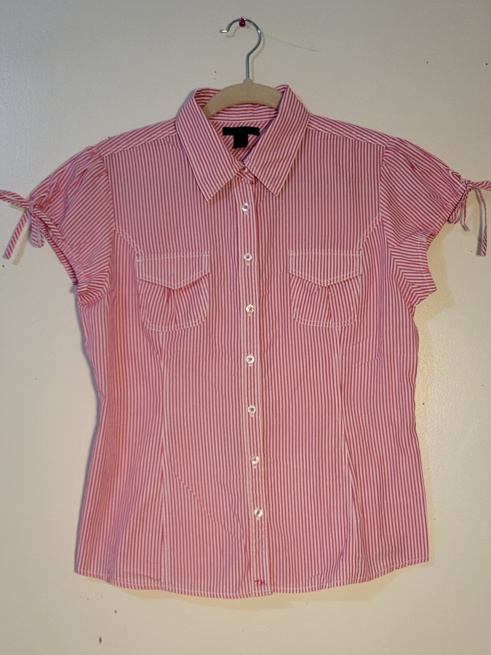 Tommy Hilfiger (Women's M) Classic Pink Stripe Cap-sleeve Button-Front Shirt